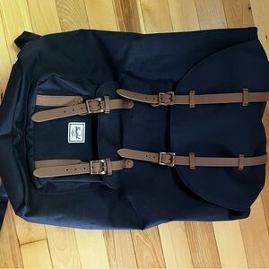 Herschel Supply Company XL Navy Backpack